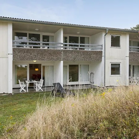 Apartamento 1 Bedroom Beautiful In *