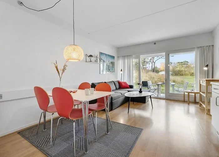 1 Bedroom Beautiful In * Neksø