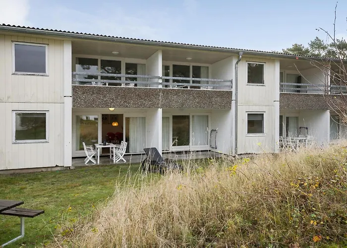 Apartamento 1 Bedroom Beautiful In *